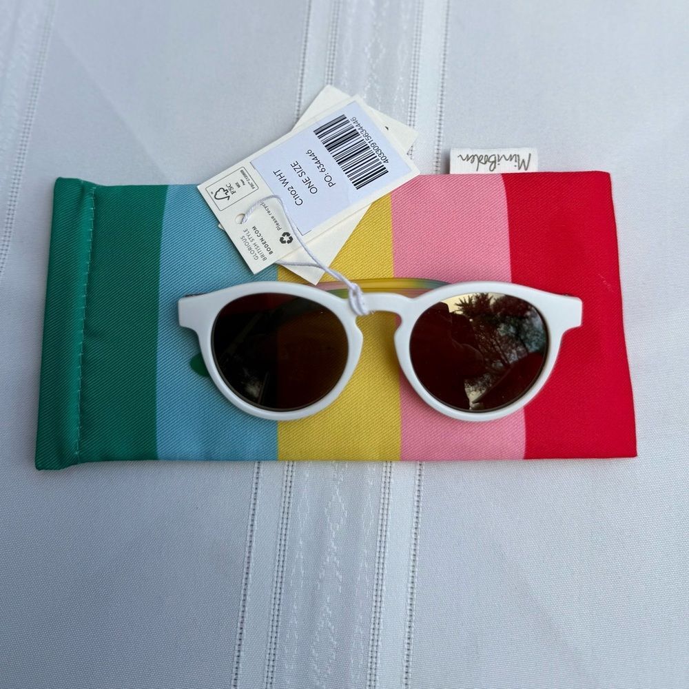 NWT Mini Biden Kids Sunglasses, white Frame, Ombré Rainbow Arms, Size 5x5 in